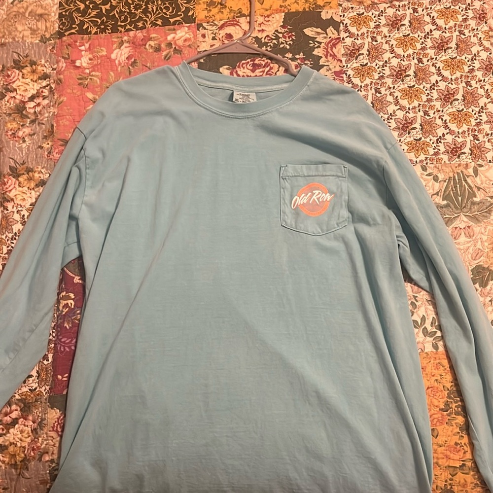 Men’s XL old Row long sleeve shirt. Hardly worn